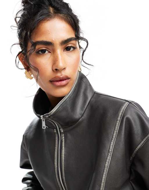 ASOS DESIGN - Bomberjack met opstaande boord en leerlook in zwart, 3 van 4