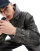 Thumbnail 3 van 4
