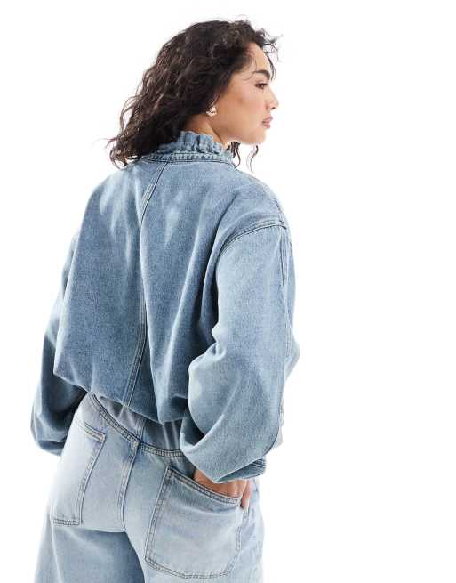 ASOS DESIGN – Bomberjacka i denim med volangkrage och mellanblå tvätt, 4 av 4