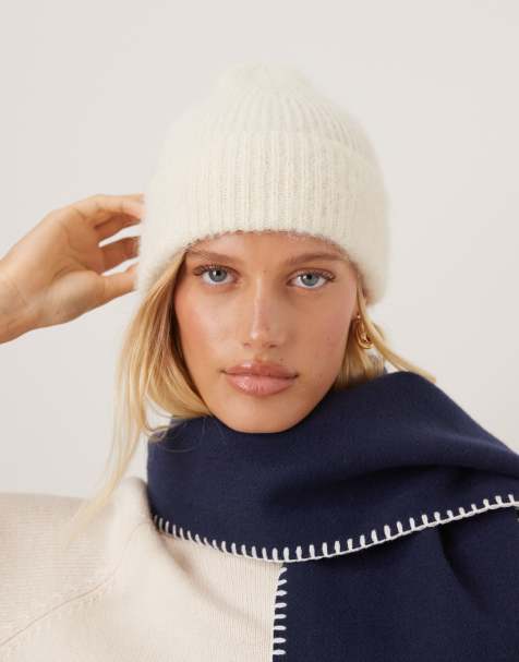ASOS DESIGN - Bonnet en maille duveteuse - Écru - view 1