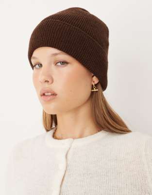 ASOS DESIGN - Bonnet en maille fine de laine - Chocolat-Brown