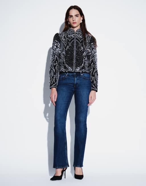 ASOS DESIGN Bootcut-Jeans mit Schlag in dunklem Mittelblau, 5 von 5