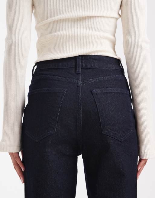 ASOS DESIGN – Bootcut-Schlagjeans in tintenblauer Waschung mit Fronttaschen-Detail, 4 von 5