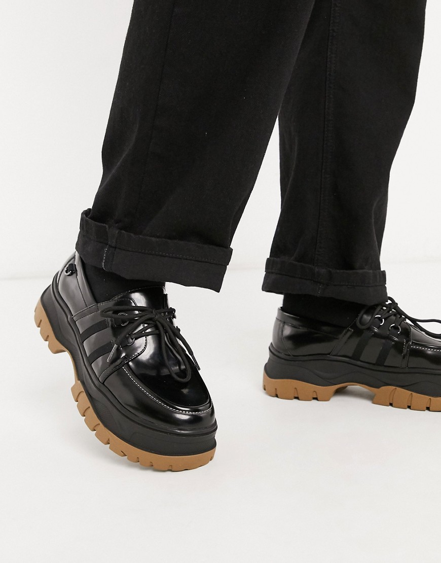 ASOS DESIGN - Bootschoenen van imitatieleer met dikke zool-Zwart