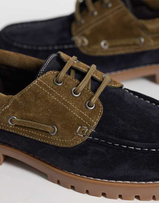 ASOS DESIGN – Bootsschuhe aus Wildleder in Khaki und Marineblau mit Profilsohle, 3 von 4
