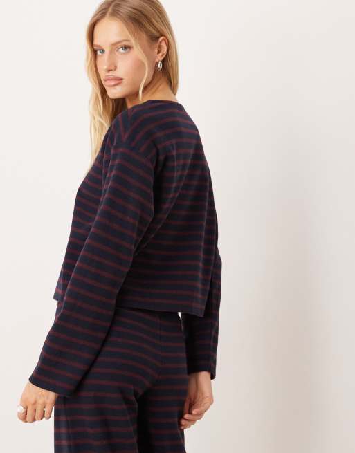 ASOS DESIGN - Bordeaux børstet stribet overdel med lange ærmer - Del af sæt, 2 af 4