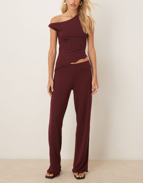 ASOS DESIGN - Bordeaux bukser med lige ben og strikket look - Del af sæt - view 1