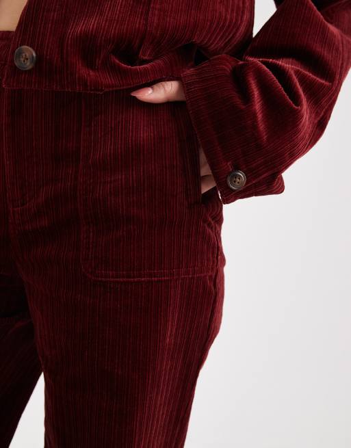 ASOS DESIGN - Bordeaux bukser med vide ben og lommer i fløjl , 2 af 5