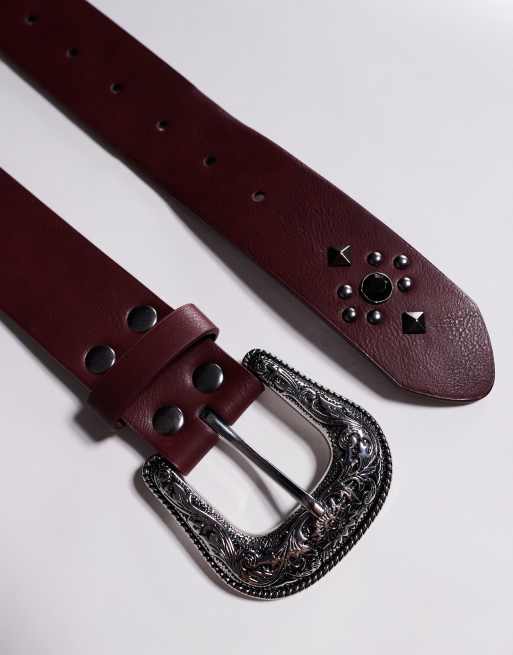 ASOS DESIGN - Bordeaux cowboybælte med sorte krystalnitter i imiteret læder, 2 af 3