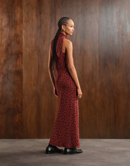 ASOS DESIGN - Bordeaux midikjole med dyb rund hals og racerryg samt tørklædedetalje med prikker, 3 af 4
