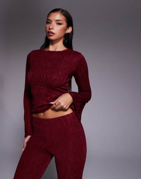 ASOS DESIGN - Bordeaux overdel med tekstur og lange trompetærmer - Del af sæt - view 1