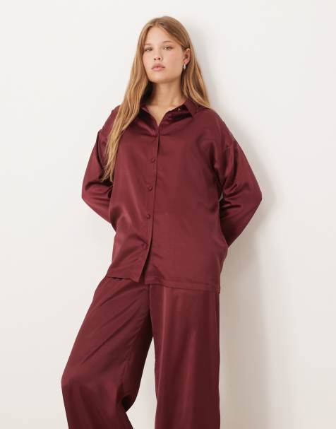 ASOS DESIGN - Bordeaux pyjamassæt med skjorte og bukser i satin - view 1