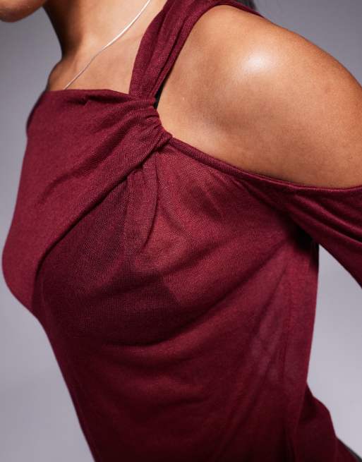 ASOS DESIGN - Bordeaux semitransparent langærmet overdel med snoet skulder, 4 af 4