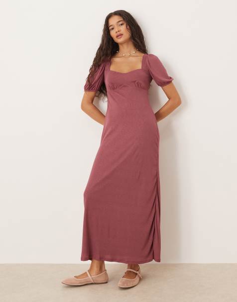 ASOS DESIGN - Bordeaux tea-midikjole med hjerteformet hals - view 1