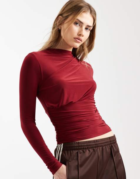 ASOS DESIGN - Bordeaux tætsiddende top med rynker og lange ærmer - view 1