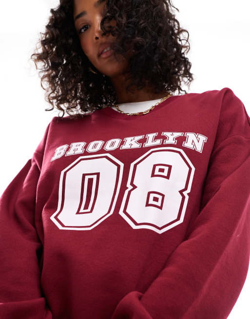 ASOS DESIGN – Bordowa bluza oversize z grafiką z napisem „Brooklyn”, 3 z 4