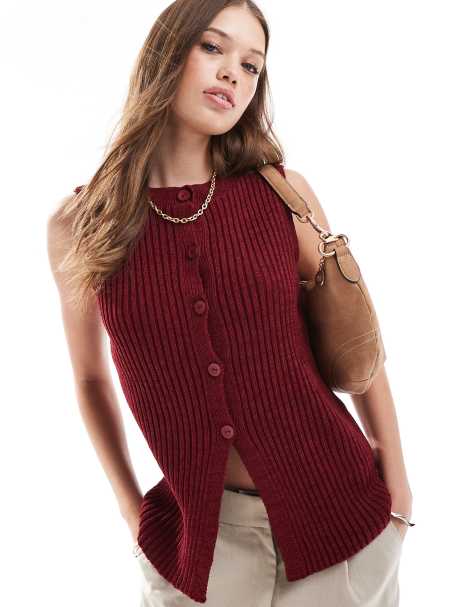 ASOS DESIGN – Bordowa dzianinowa kamizelka - view 1