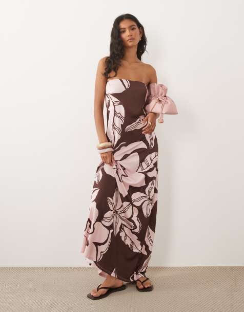 ASOS DESIGN – Bordowa sukienka maxi z dekoltem bandeau i wzorem w kwiaty - view 1