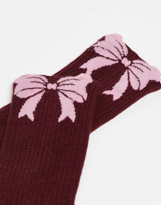ASOS DESIGN – Bordowo-różowe skarpetki z motywem kokardki, 3 z 3