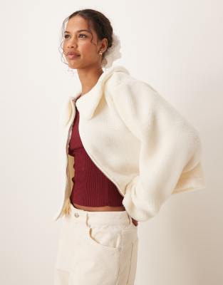 Asos Design Borg Cropped Zip Through Jacket With Collar In Cream-White