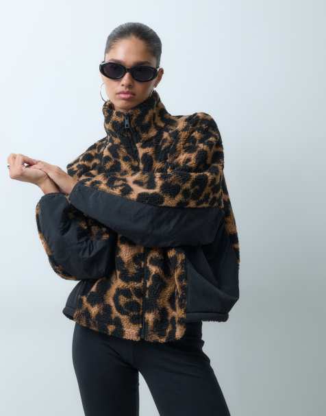 ASOS DESIGN Borg-Oberteil mit durchgehendem Reißverschluss und Leopardenmuster - view 1
