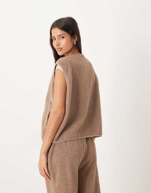 ASOS DESIGN borg vest in mink, 4 of 4