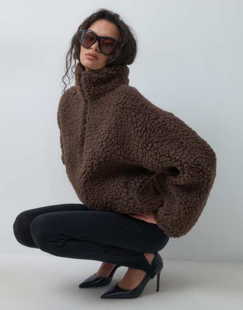 ASOS DESIGN borreguito de pelo largo con media cremallera en marrón - view 1