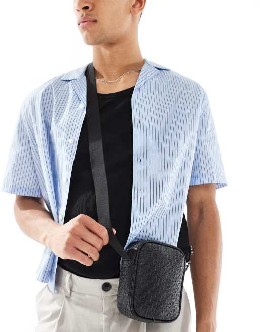 ASOS DESIGN - Borsa a tracolla nera piccola con motivo in rilievo