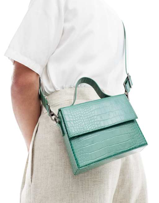 ASOS DESIGN - Borsa a tracolla squadrata verde coccodrillo sintetico, 3 di 4