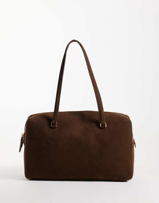 ASOS DESIGN borsa bowling in camoscio sintetico color cioccolato, 1 di 4