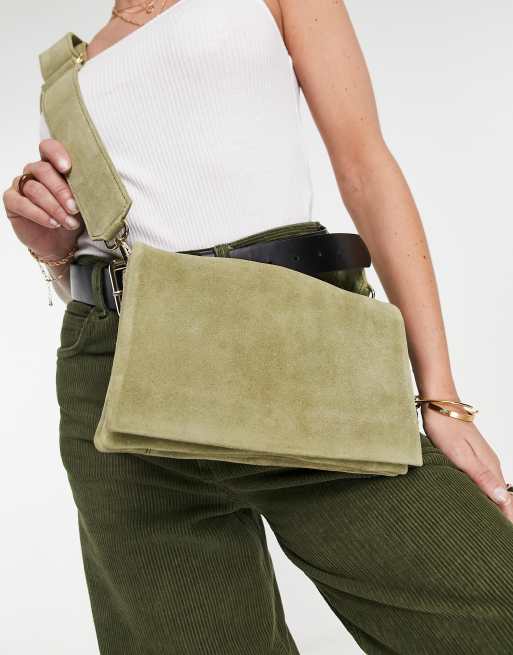ASOS DESIGN - Borsa multiscomparto in pelle scamosciata kaki con tracolla larga 
