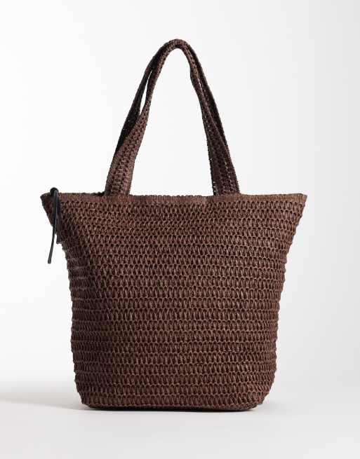 ASOS DESIGN - Borsa shopping in paglia all'uncinetto color cioccolato