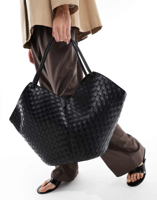 ASOS DESIGN - Borsa shopping svasata nera intrecciata con manico tubolare, 3 di 4