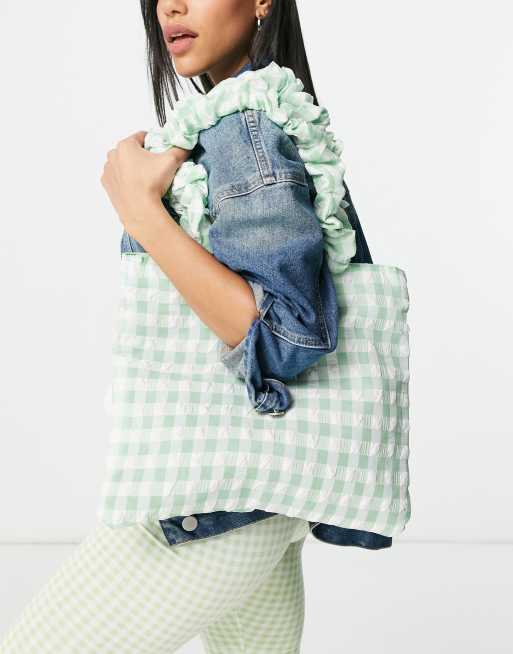 ASOS DESIGN - Borsa shopping verde a quadretti con manico arricciato