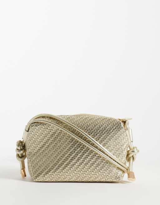 ASOS DESIGN - Borsetta a tracolla intrecciata color oro