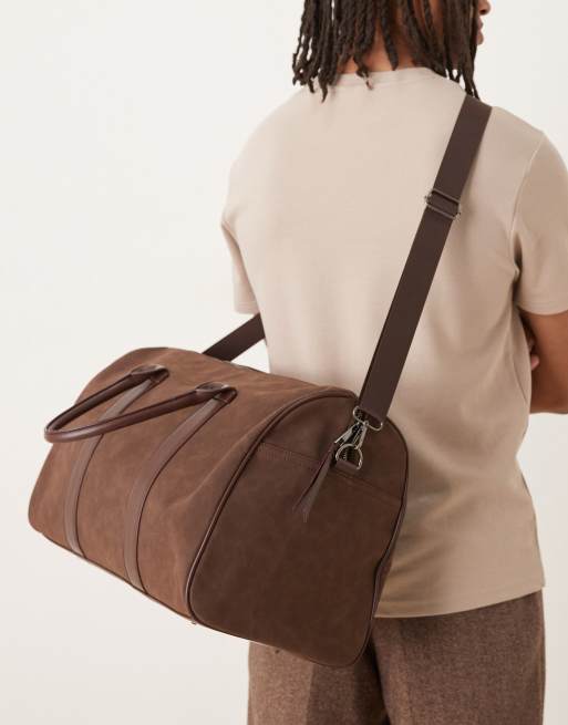 ASOS DESIGN - Borsone in camoscio sintetico marrone, 3 di 4