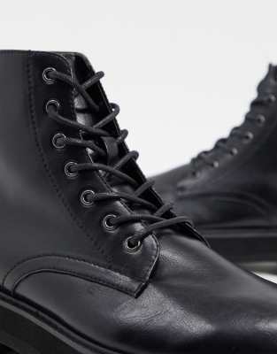 bottes cuir lacets