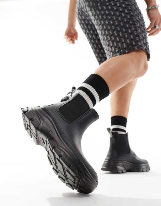 ASOS DESIGN - Bottes en caoutchouc chunky avec détail chaîne à l'arrière, 4 de 4