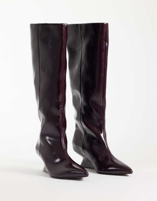 ASOS DESIGN bottes montantes à enfiler à talon compensé Cinder bordeaux, 2 de 4