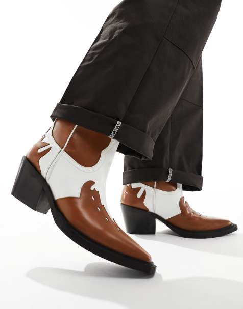 ASOS DESIGN - Bottes style santiags en cuir à talons cubains et empiècements contrastants - Marron - view 1