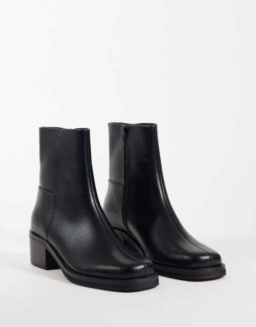 ASOS DESIGN bottes zippées à talons en noir texturé, 2 de 5