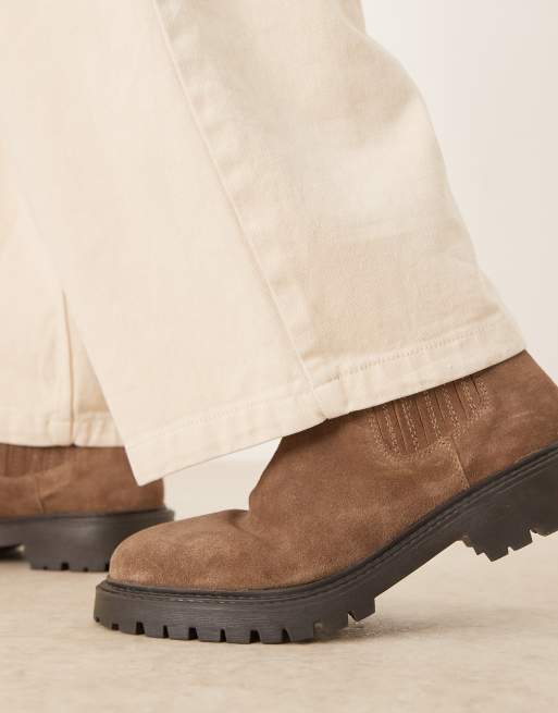 ASOS DESIGN - Bottines Chelsea en daim avec gousset dissimulé - Marron clair, 2 de 4