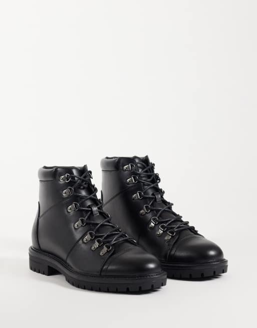 ASOS DESIGN bottines de randonnée à lacets à semelle crantée en noir, 2 de 5