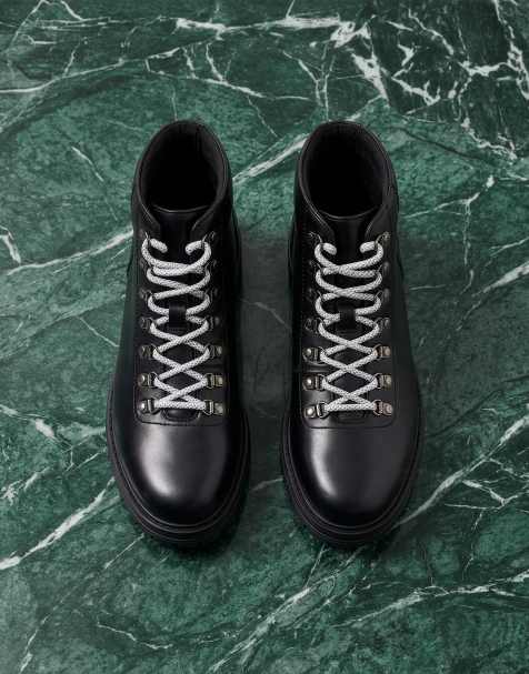 ASOS DESIGN - Bottines de randonnée à lacets avec semelle crantée - Noir - view 1