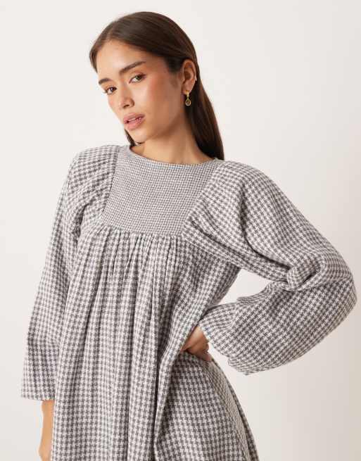 ASOS DESIGN boucle baby doll mini dress with volume sleeve in grey houndstooth, 4 of 4