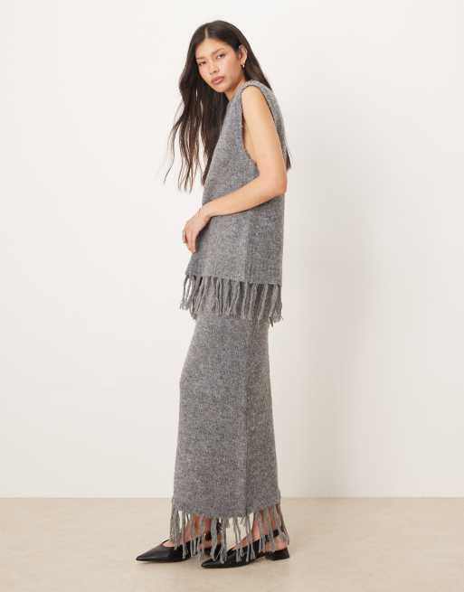 ASOS DESIGN boucle fringe tank in charcoal (part of a set), 2 of 4