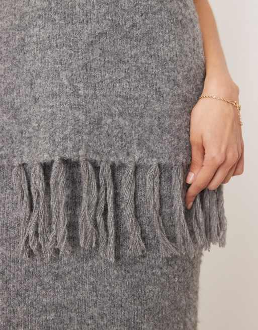 ASOS DESIGN boucle fringe tank in charcoal (part of a set), 3 of 4