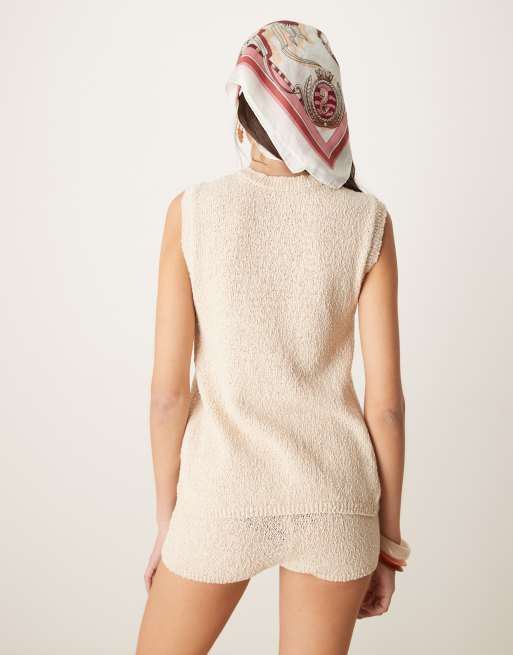 ASOS DESIGN boucle knit waistcoat in ecru (Part of a set), 3 of 4