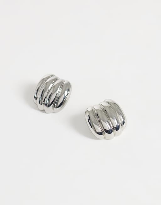ASOS DESIGN boucles d'oreilles clous à motif rainuré finition argentée, 4 de 4