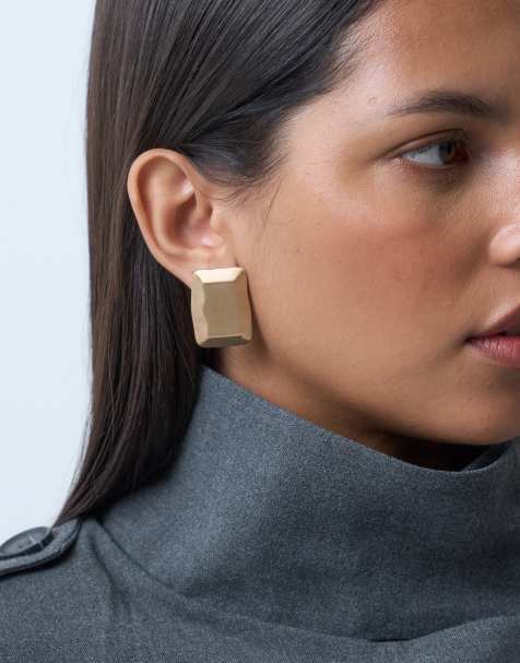 ASOS DESIGN - Boucles d'oreilles clous carrées - Doré brossé - view 1